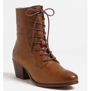 Frye Courtney Ankle Boots in Cognac size 9